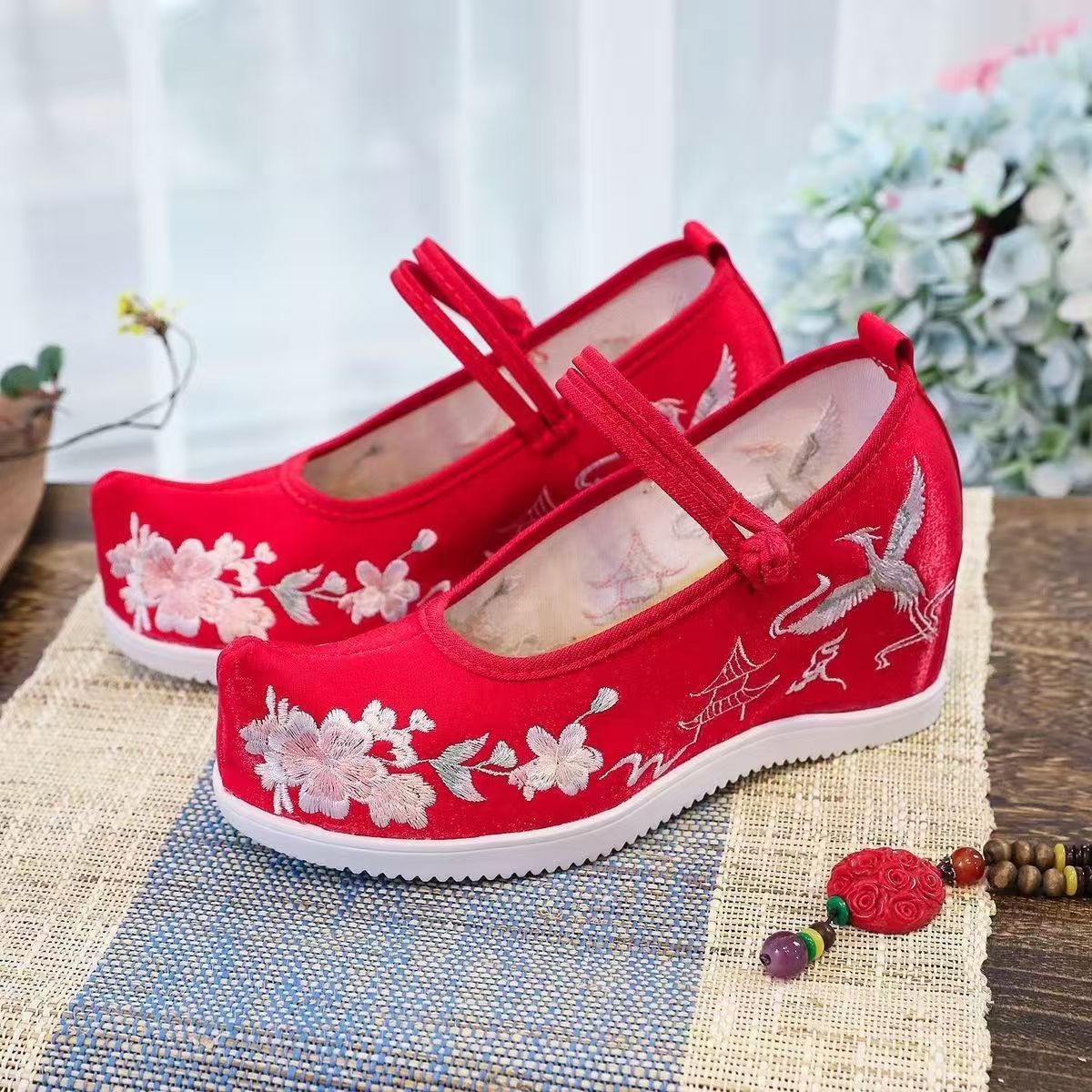 Embroidery Cotton - Women Increased Internal Embroidered Shoes Thick