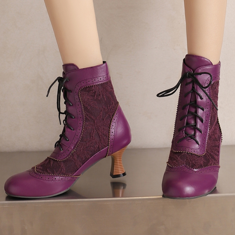 Big Size Vintage Short Boot Fe - Embroidery White ulasan dan harga