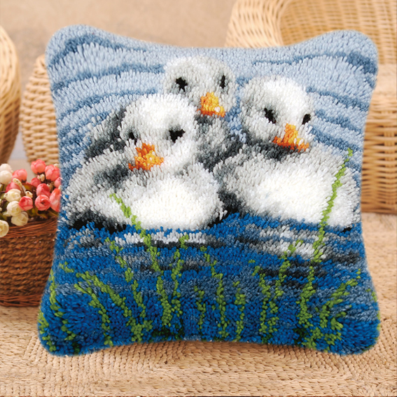 Cartoon Cute Bird Duck Latch H - Printed Embroidery Kit ulasan dan harga
