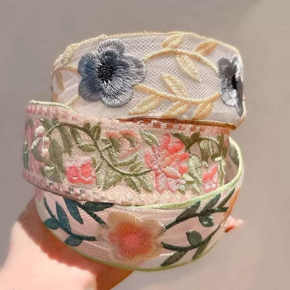 Spring Lace Embroidery Floral  - Embroidery Hoop ulasan dan harga