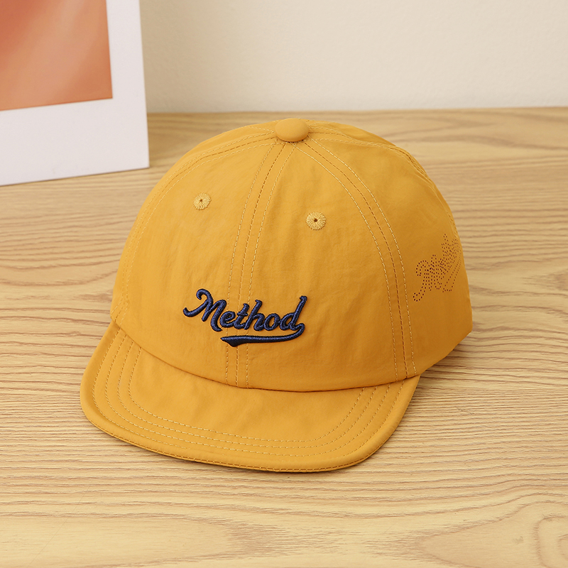 Method American-style bold emb - Embroidery Cap ulasan dan harga