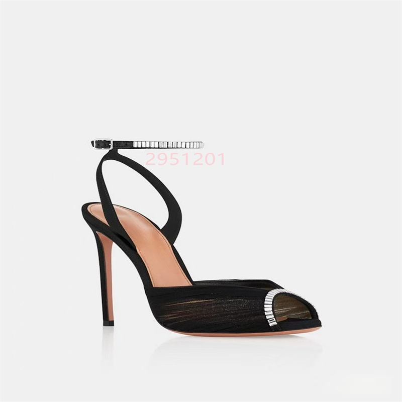 Crystal V Pointed Toe Women Wh - Embroidery White ulasan dan harga